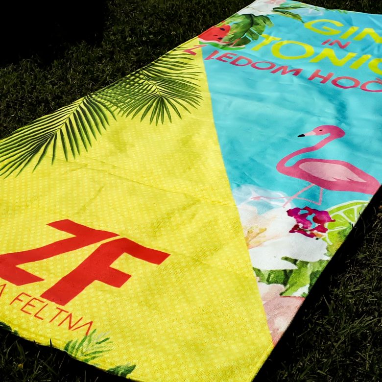 Brisača za na plažo ZF Gin in tonic Zvita Feltna